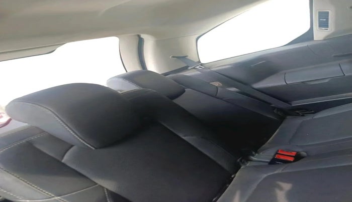 2017 Tata Hexa XT 4X2 7 STR, Diesel, Manual, 84,524 km, interior