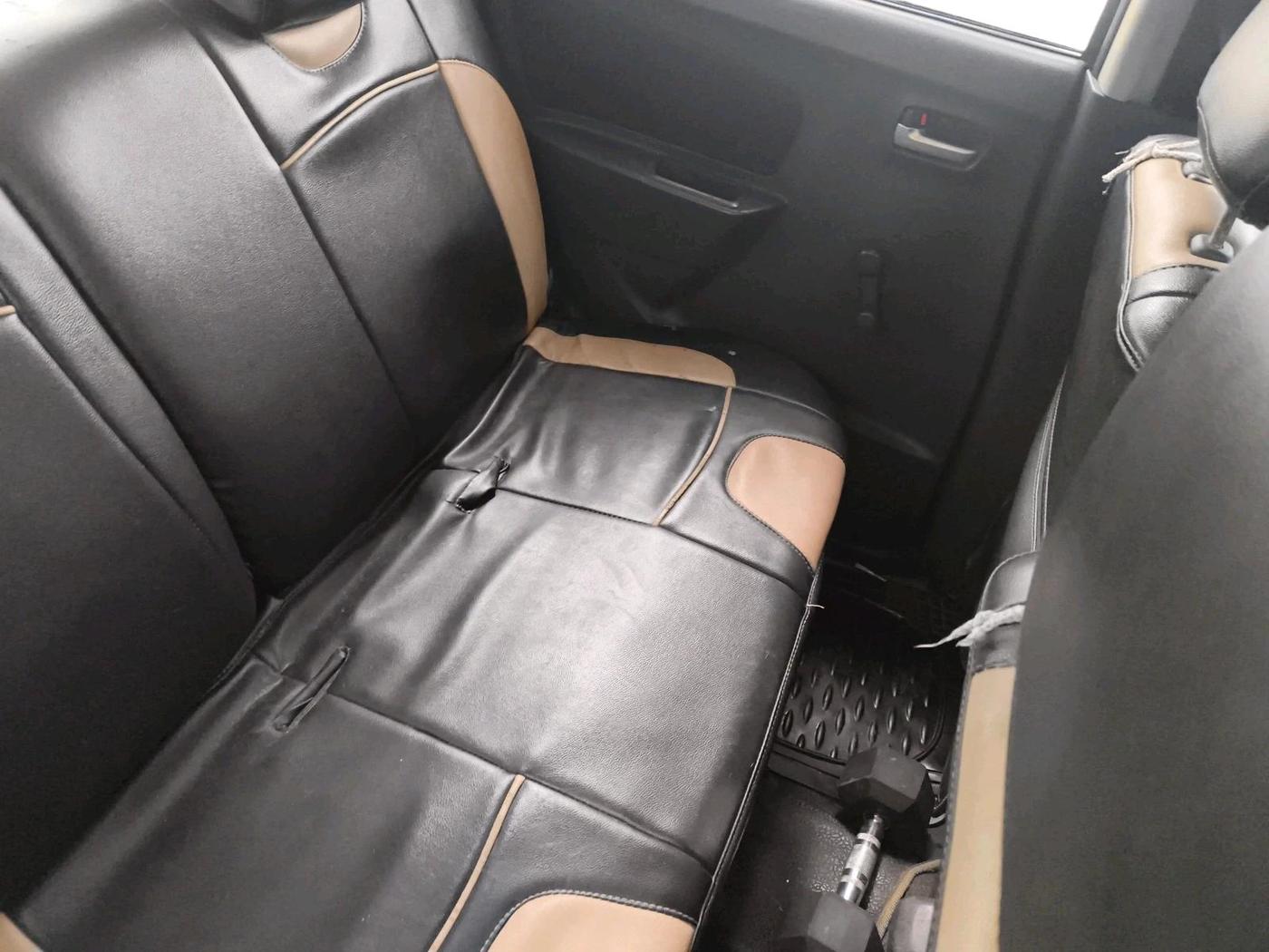 2011 Maruti Wagon R 1.0 LXI CNG, CNG, Manual, 1,10,755 km, interior