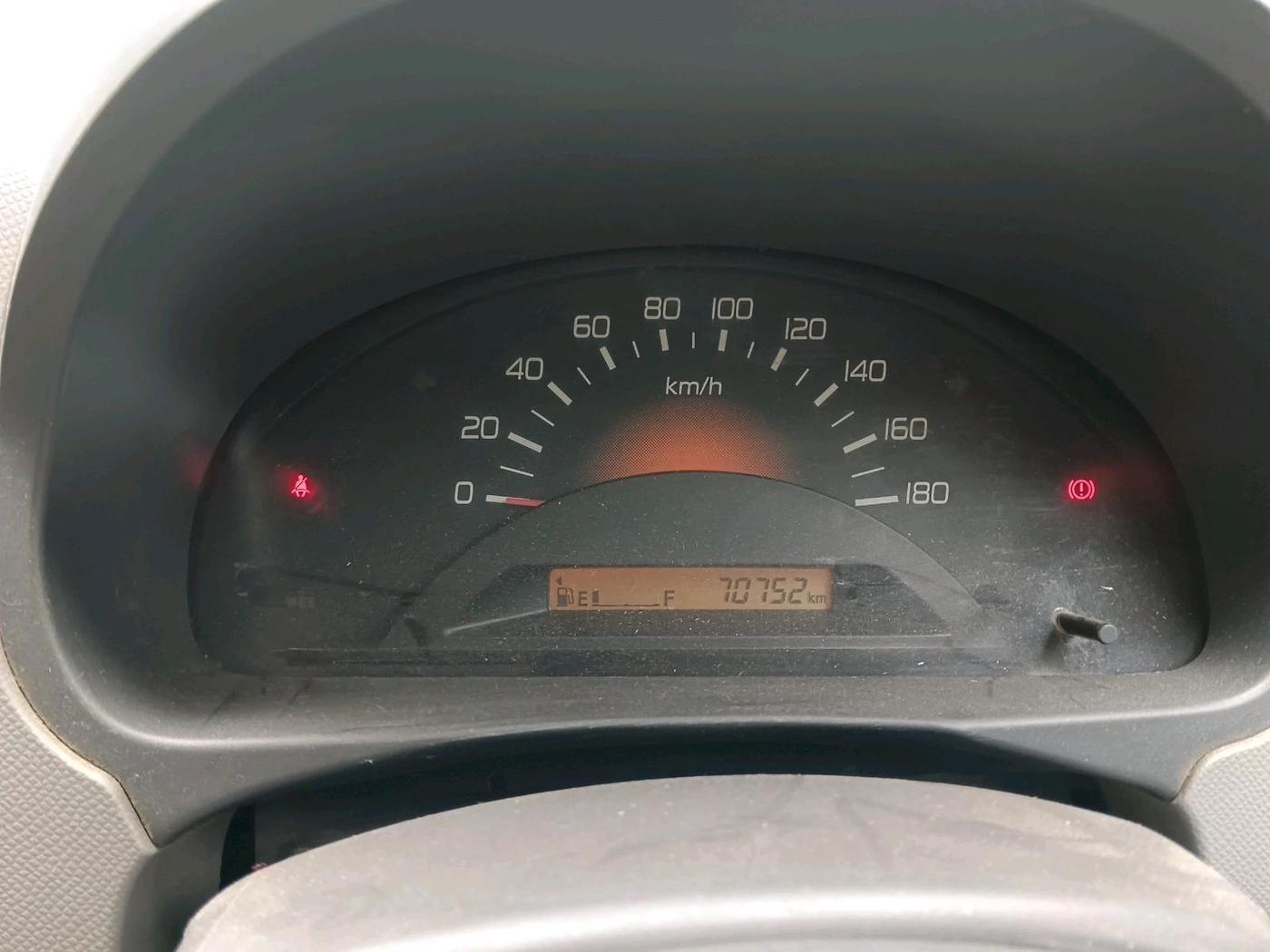 2011 Maruti Wagon R 1.0 LXI CNG, CNG, Manual, 70,752 km, interior