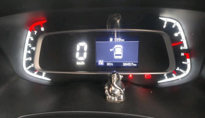 2022 KIA SONET HTK PLUS 1.0 IMT, Petrol, Manual, 36,457 km, interior