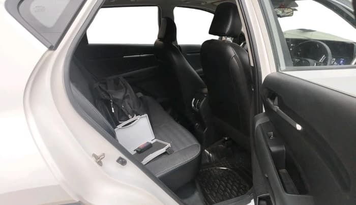 2022 KIA SONET HTK PLUS 1.0 IMT, Petrol, Manual, 36,457 km, interior