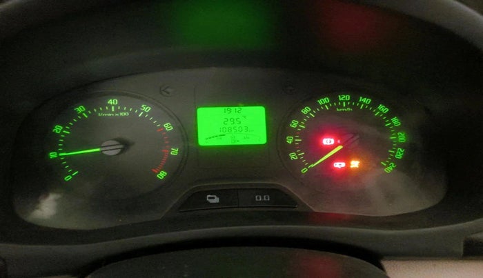 2011 Skoda Fabia AMBITION 1.2 MPI, Petrol, Manual, 1,08,503 km, interior