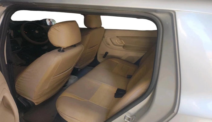 2011 Skoda Fabia AMBITION 1.2 MPI, Petrol, Manual, 1,08,503 km, interior