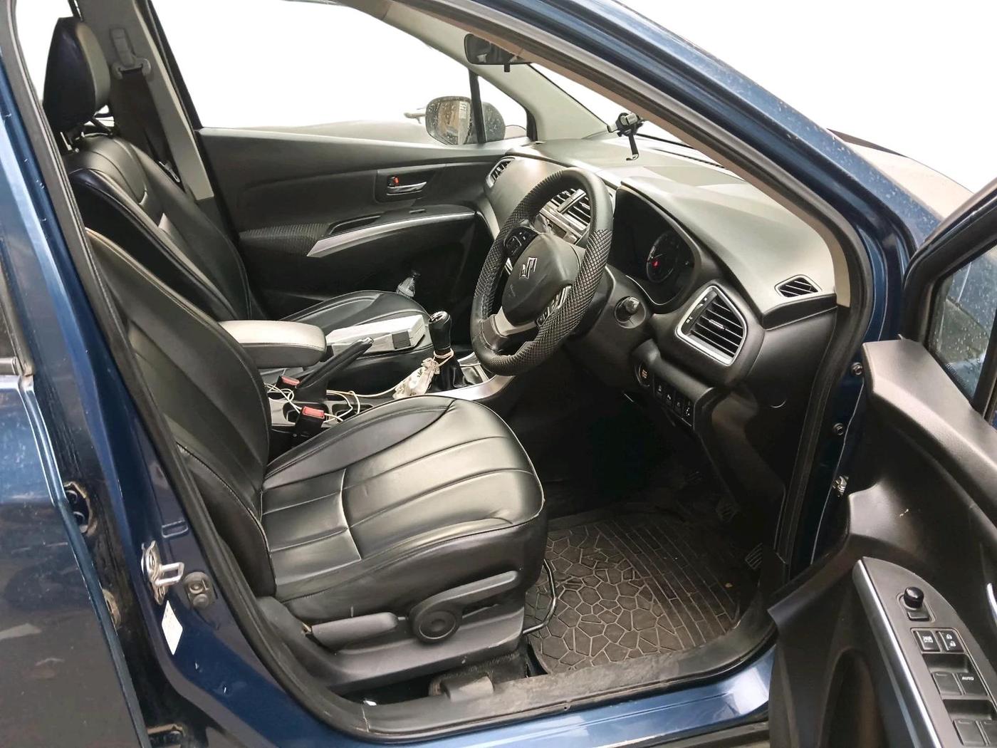 2018 Maruti S Cross ZETA 1.3, Diesel, Manual, 1,02,978 km, interior