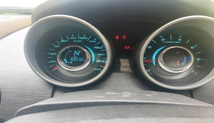 2017 Mahindra XUV500 W8, Diesel, Manual, 99,232 km, interior