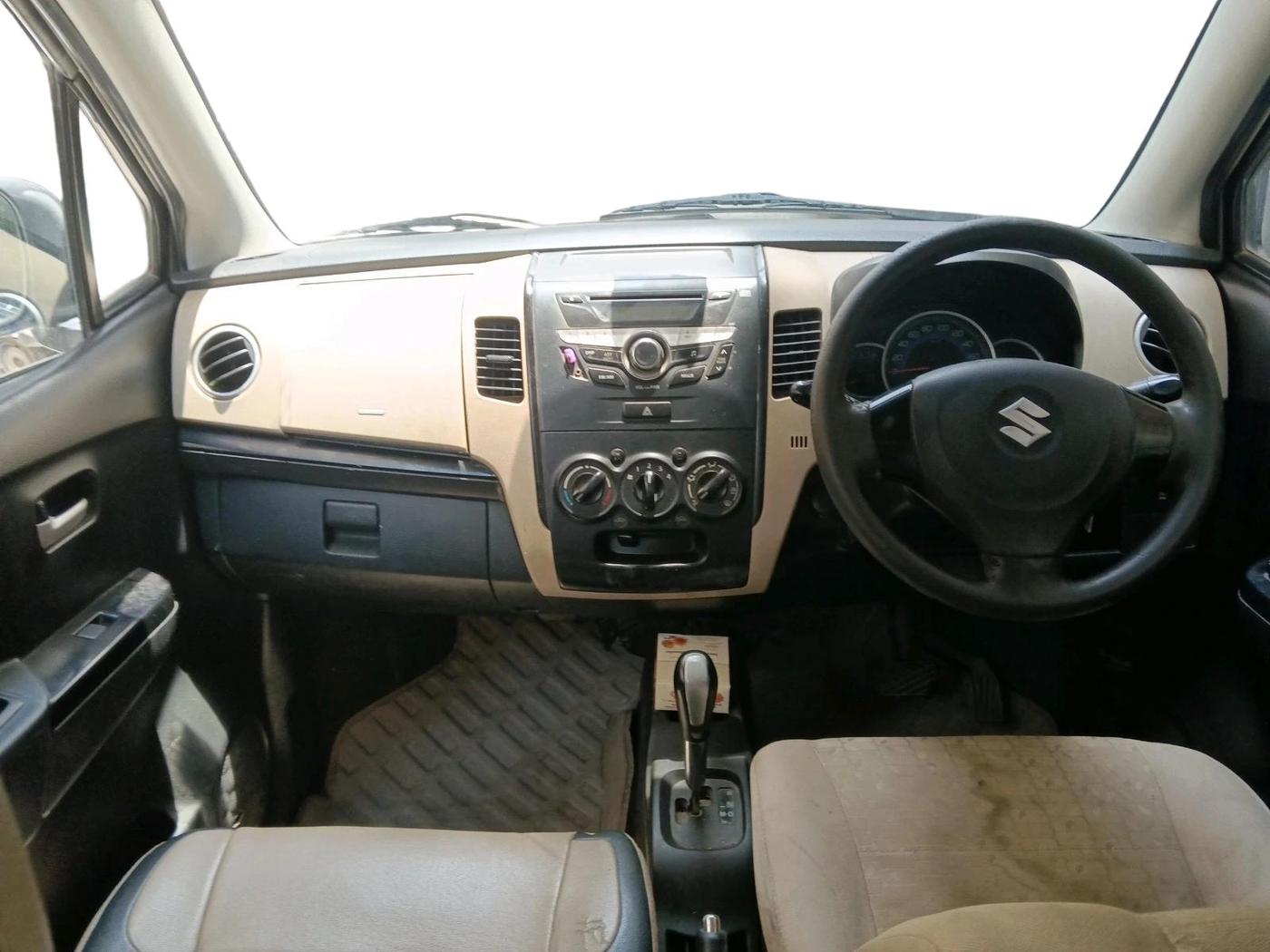 2017 Maruti Wagon R 1.0 VXI AMT, Petrol, Automatic, 95,969 km, interior