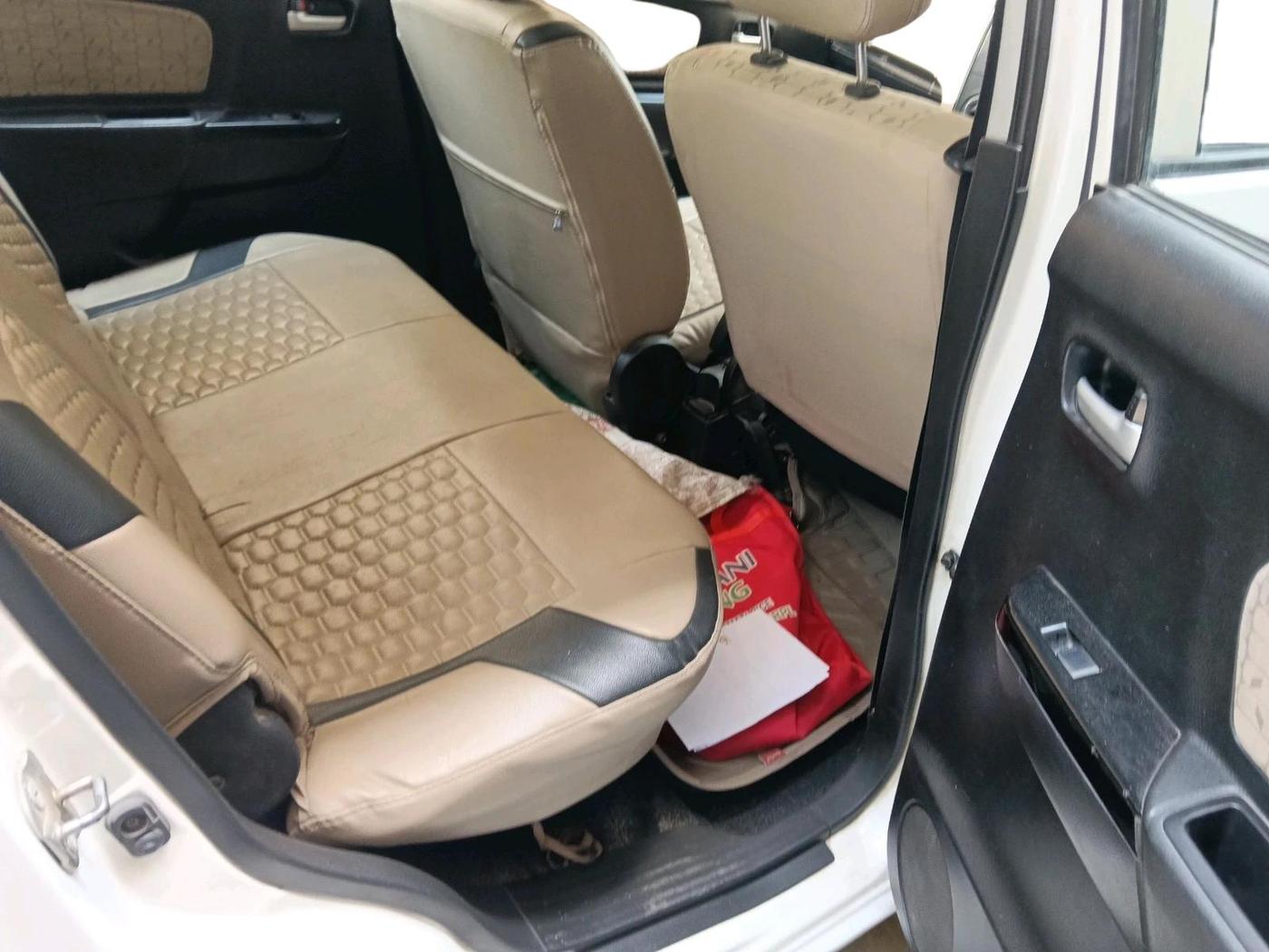 2017 Maruti Wagon R 1.0 VXI AMT, Petrol, Automatic, 95,969 km, interior