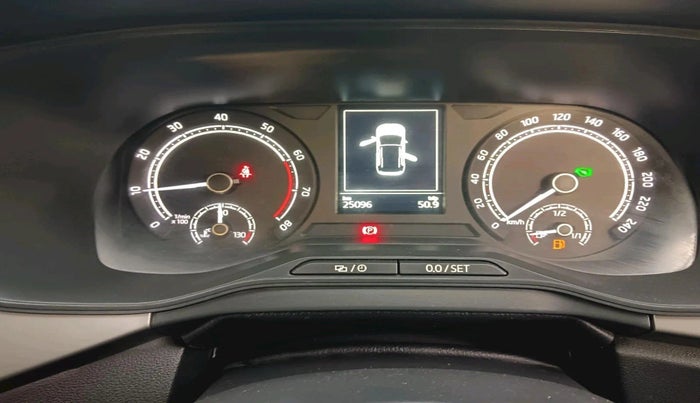 2022 Skoda KUSHAQ AMBITION 1.0L TSI AT, Petrol, Automatic, 25,096 km, interior