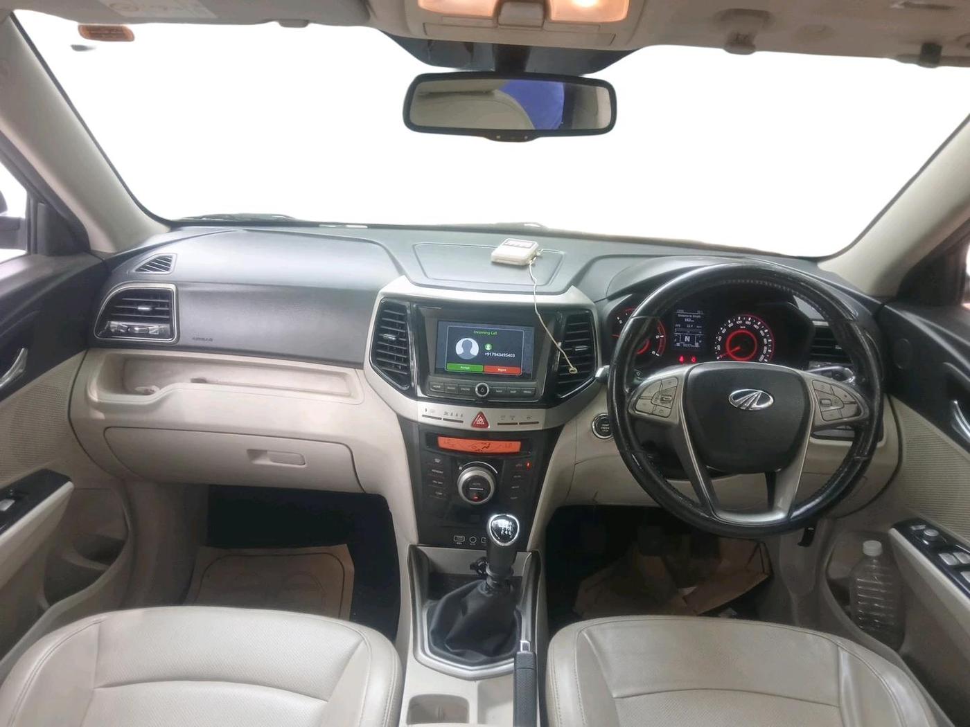 2019 Mahindra XUV300 W8 (O) 1.5 DIESEL, Diesel, Manual, 98,257 km, interior