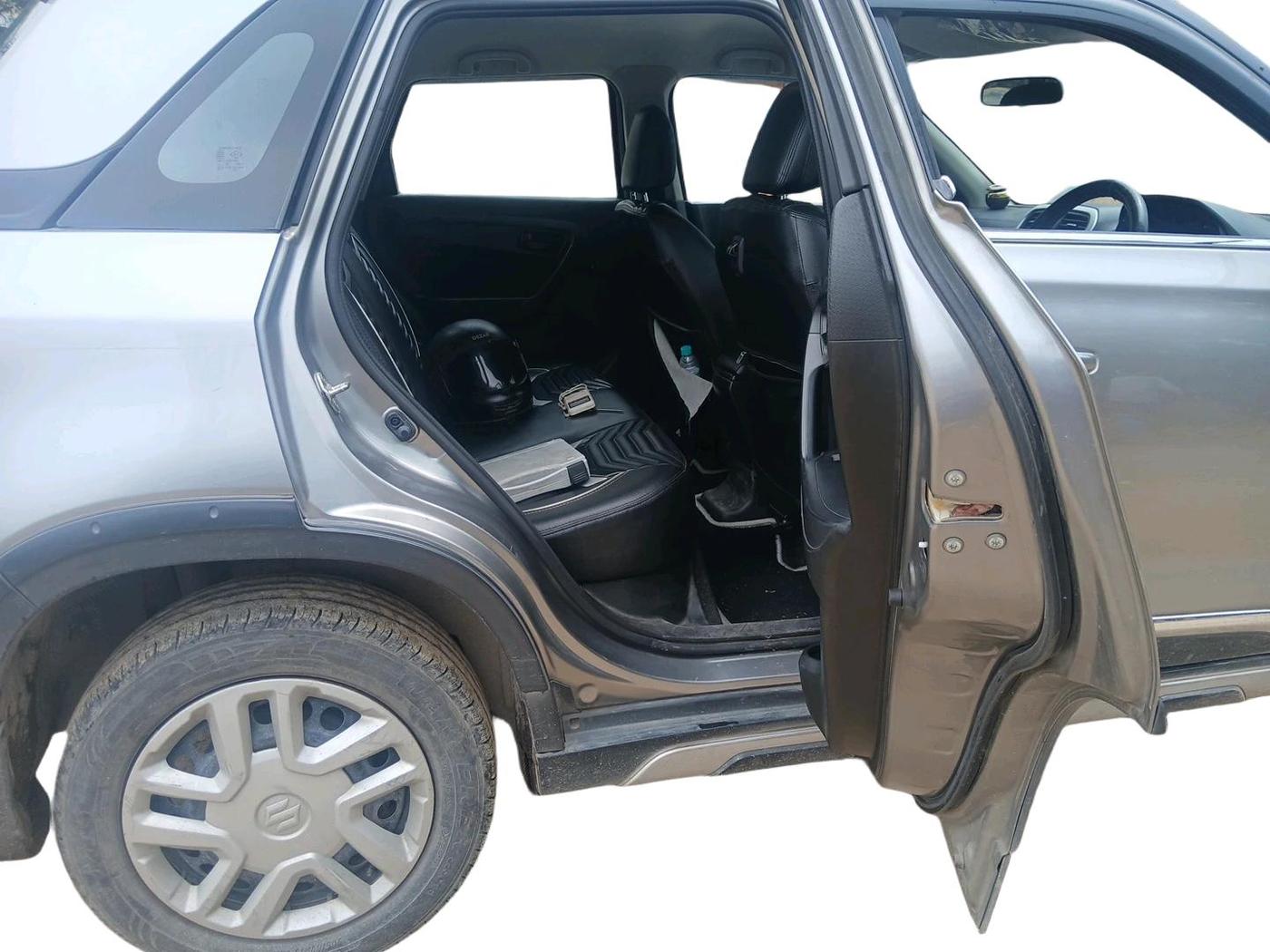 2020 Maruti Vitara Brezza VXI, Petrol, Manual, 83,525 km, interior