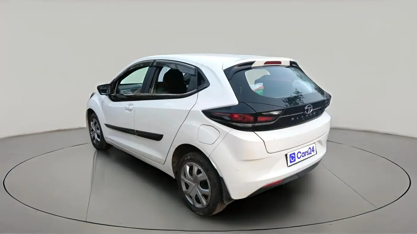 2022 Tata ALTROZ XTA, Petrol, Automatic, 28,005 km, exterior