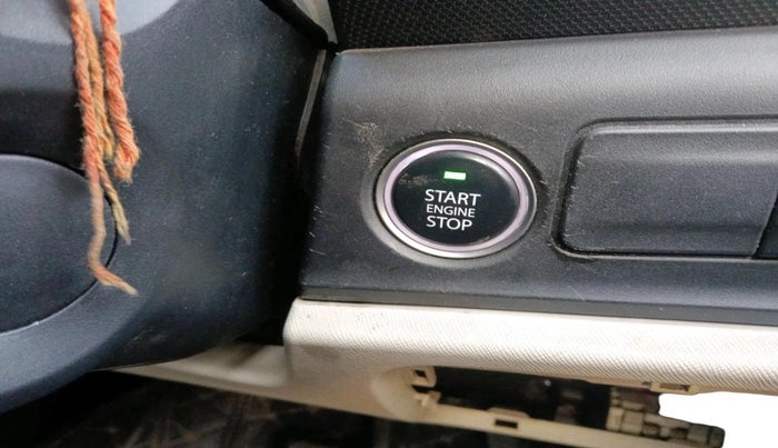 2022 Tata ALTROZ XTA, Petrol, Automatic, 28,005 km, interior