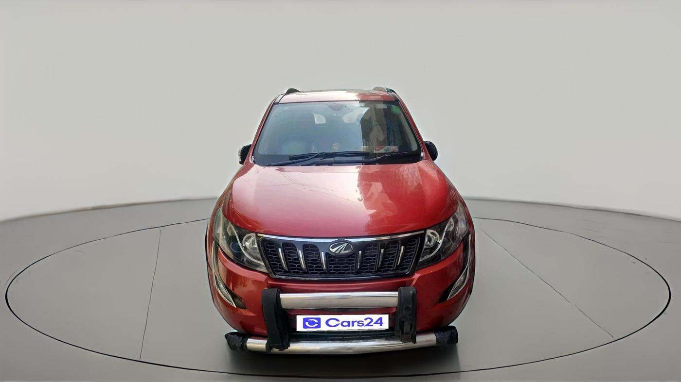 2016 Mahindra XUV500 W10 AT 1.99, Diesel, Automatic, 73,700 km, exterior