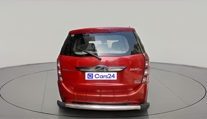 2016 Mahindra XUV500 W10 AT 1.99, Diesel, Automatic, 72,376 km, exterior