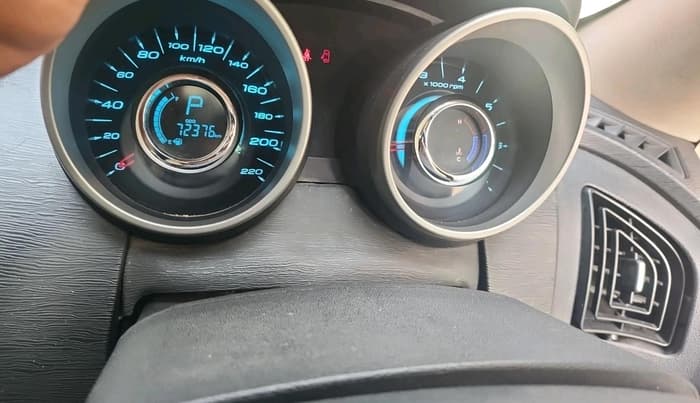 2016 Mahindra XUV500 W10 AT 1.99, Diesel, Automatic, 72,376 km, interior