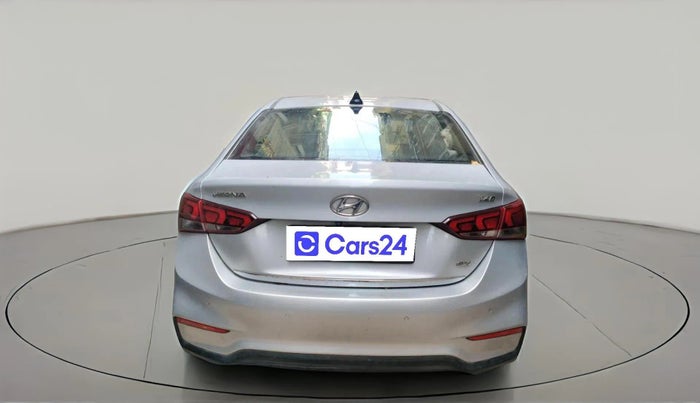 2017 Hyundai Verna 1.6 CRDI SX (O), Diesel, Manual, 1,29,144 km, exterior