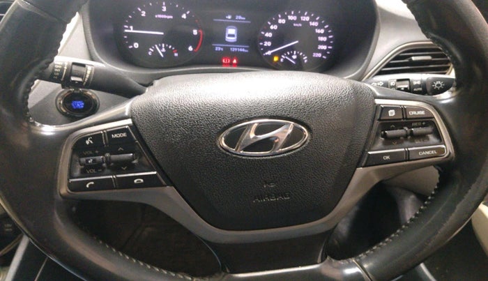 2017 Hyundai Verna 1.6 CRDI SX (O), Diesel, Manual, 1,29,144 km, interior