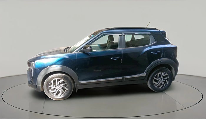 2024 Mahindra XUV 3XO AX5 1.2 L TCMPFi, Petrol, Manual, 7,722 km, exterior
