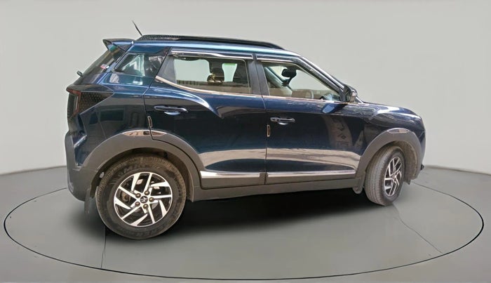 2024 Mahindra XUV 3XO AX5 1.2 L TCMPFi, Petrol, Manual, 7,722 km, exterior