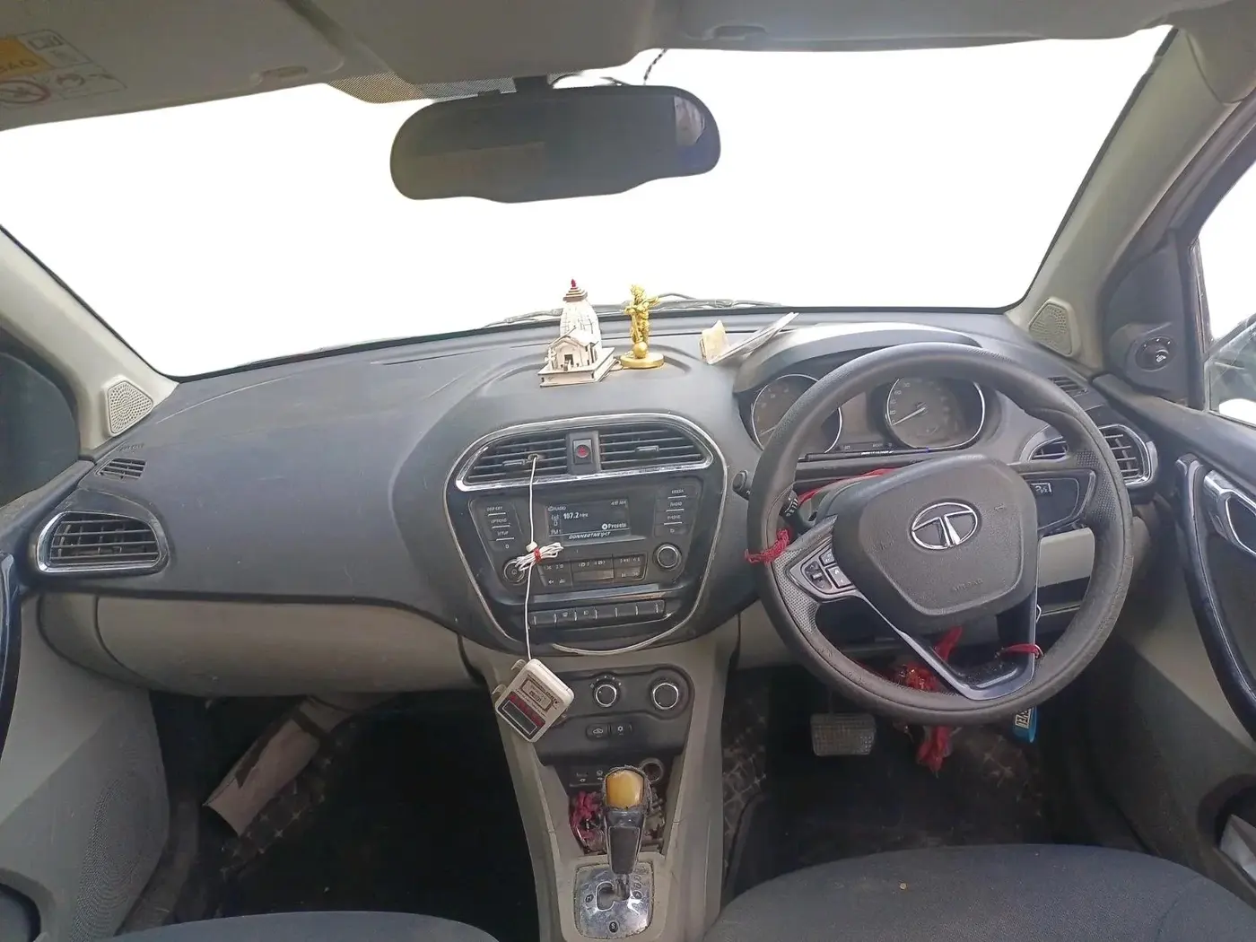 2018 Tata Tiago XZA PETROL, Petrol, Automatic, 59,684 km, interior