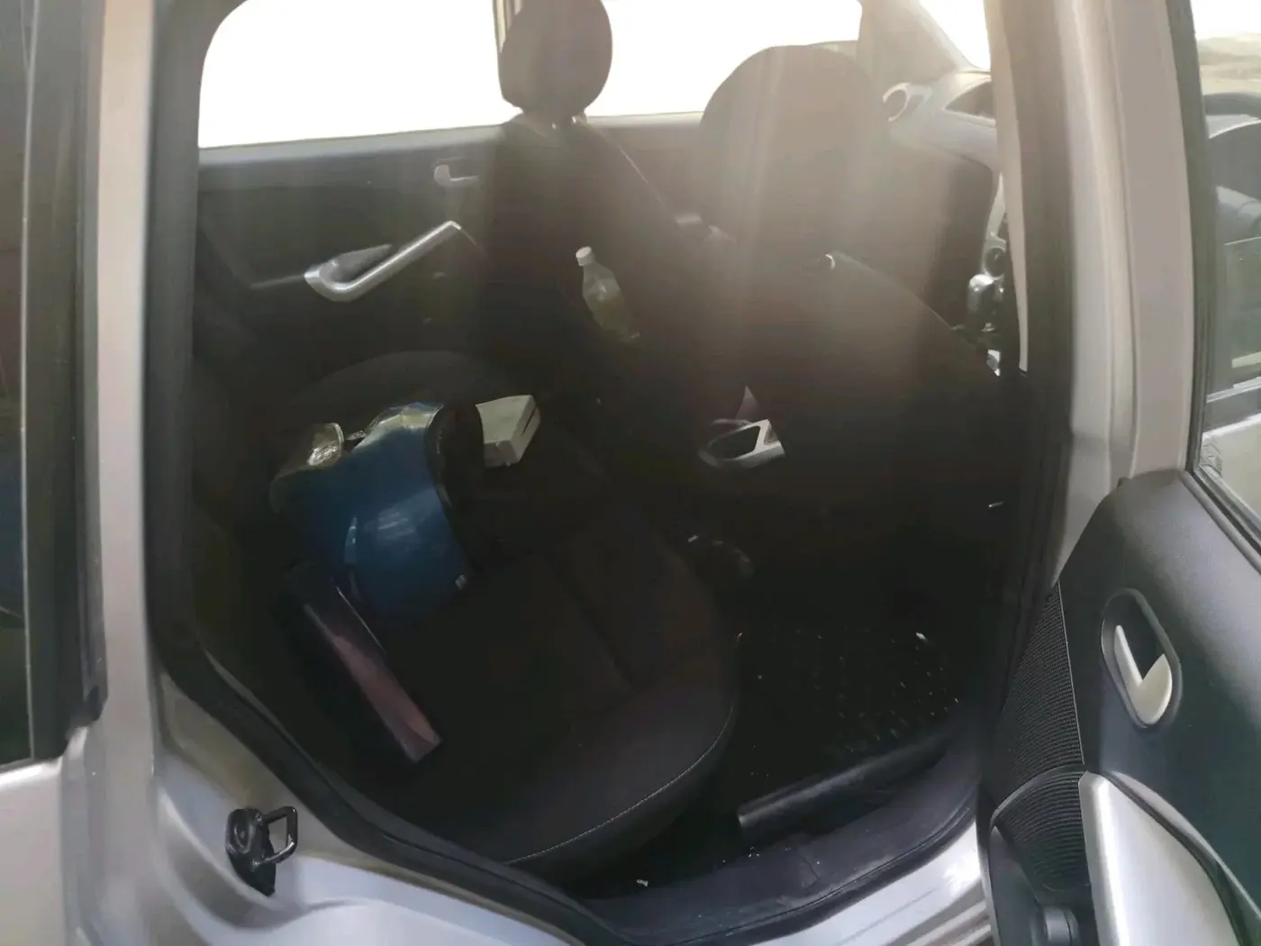 2014 Ford Figo ZXI 1.2 PETROL, Petrol, Manual, 70,793 km, interior