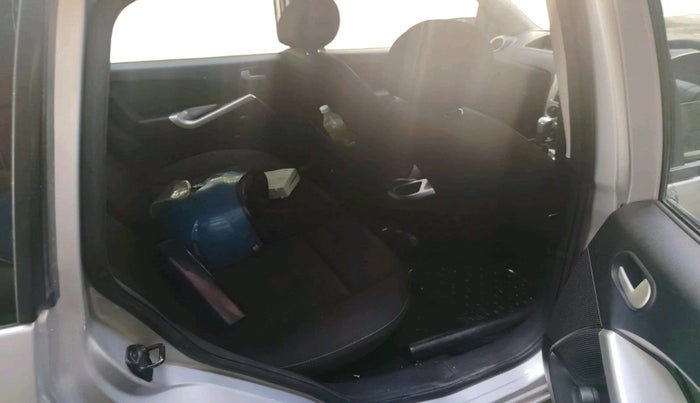 2014 Ford Figo ZXI 1.2 PETROL, Petrol, Manual, 70,793 km, interior