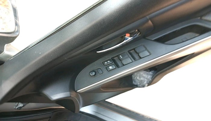 2016 Maruti S Cross ALPHA 1.3, Diesel, Manual, 1,54,762 km, interior