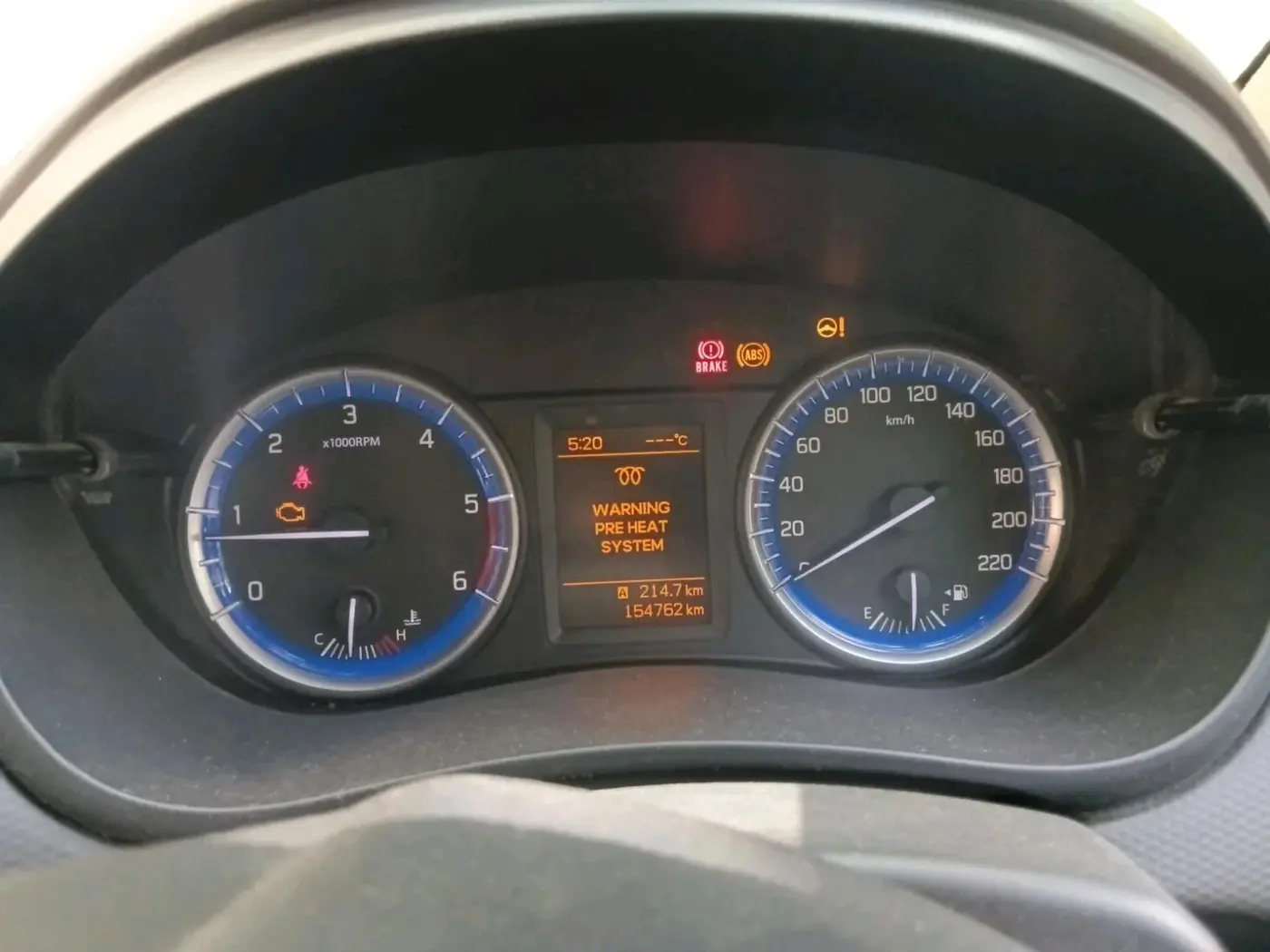 2016 Maruti S Cross ALPHA 1.3, Diesel, Manual, 1,54,762 km, interior