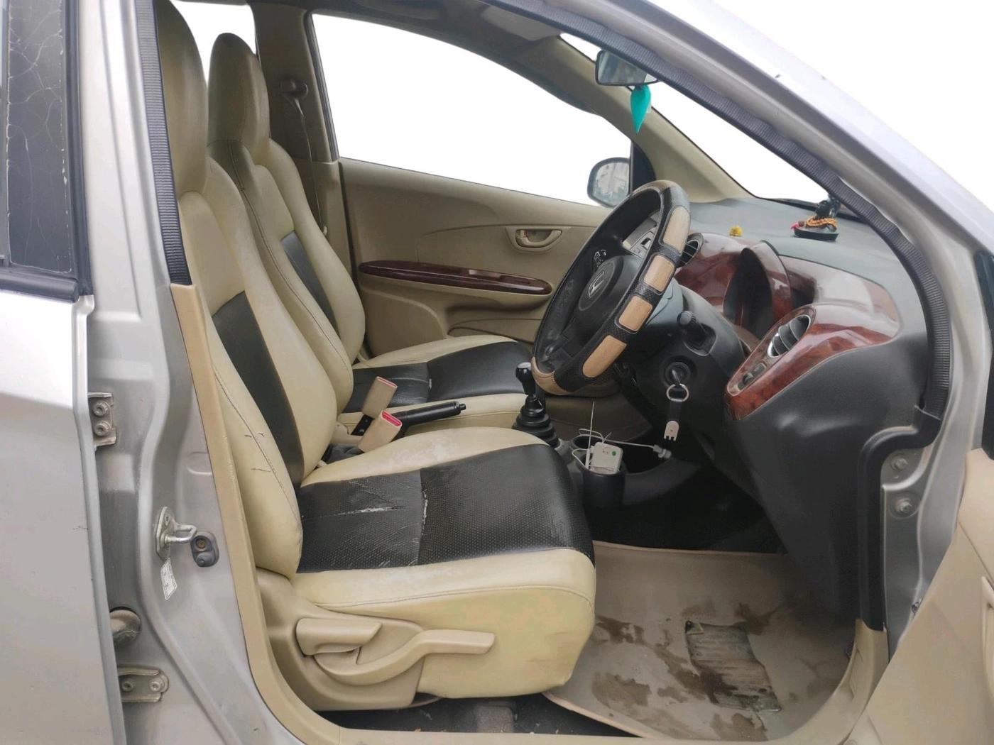 2014 Honda Amaze 1.2L I-VTEC S, Petrol, Manual, 88,089 km, interior
