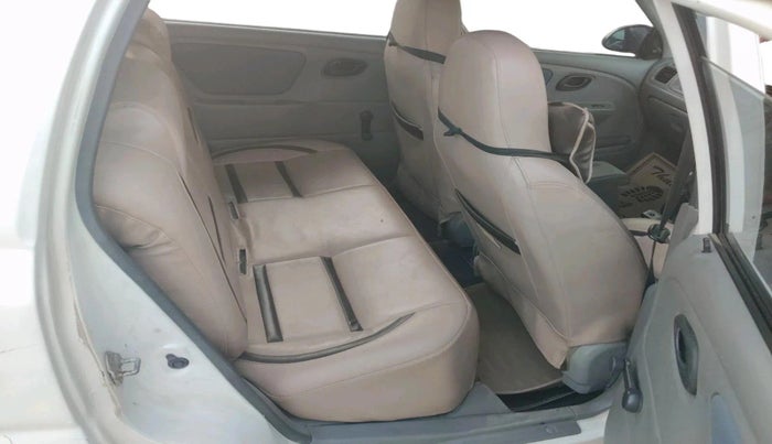 2012 Maruti Alto K10 VXI, CNG, Manual, 1,06,272 km, interior