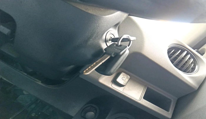 2011 Toyota Etios G, Petrol, Manual, 71,585 km, interior