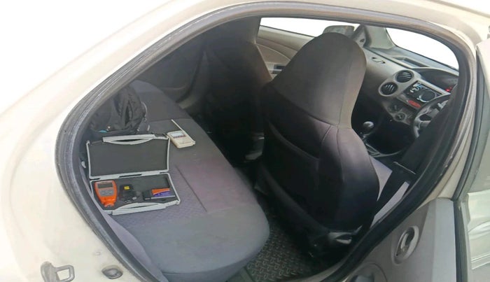 2011 Toyota Etios G, Petrol, Manual, 71,585 km, interior