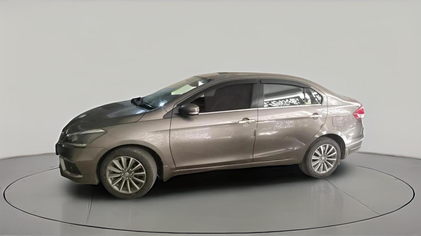 2022 Maruti Ciaz ALPHA  AT 1.5 SHVS PETROL, Petrol, Automatic, 32,310 km, exterior