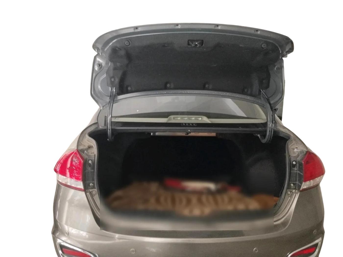 2022 Maruti Ciaz ALPHA  AT 1.5 SHVS PETROL, Petrol, Automatic, 32,310 km, exterior