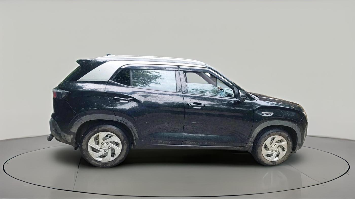 2024 Hyundai Creta E 1.5 PETROL, Petrol, Manual, 5,859 km, exterior