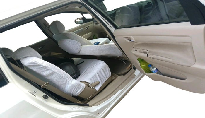 2016 Maruti Ertiga VXI CNG, CNG, Manual, 98,434 km, interior