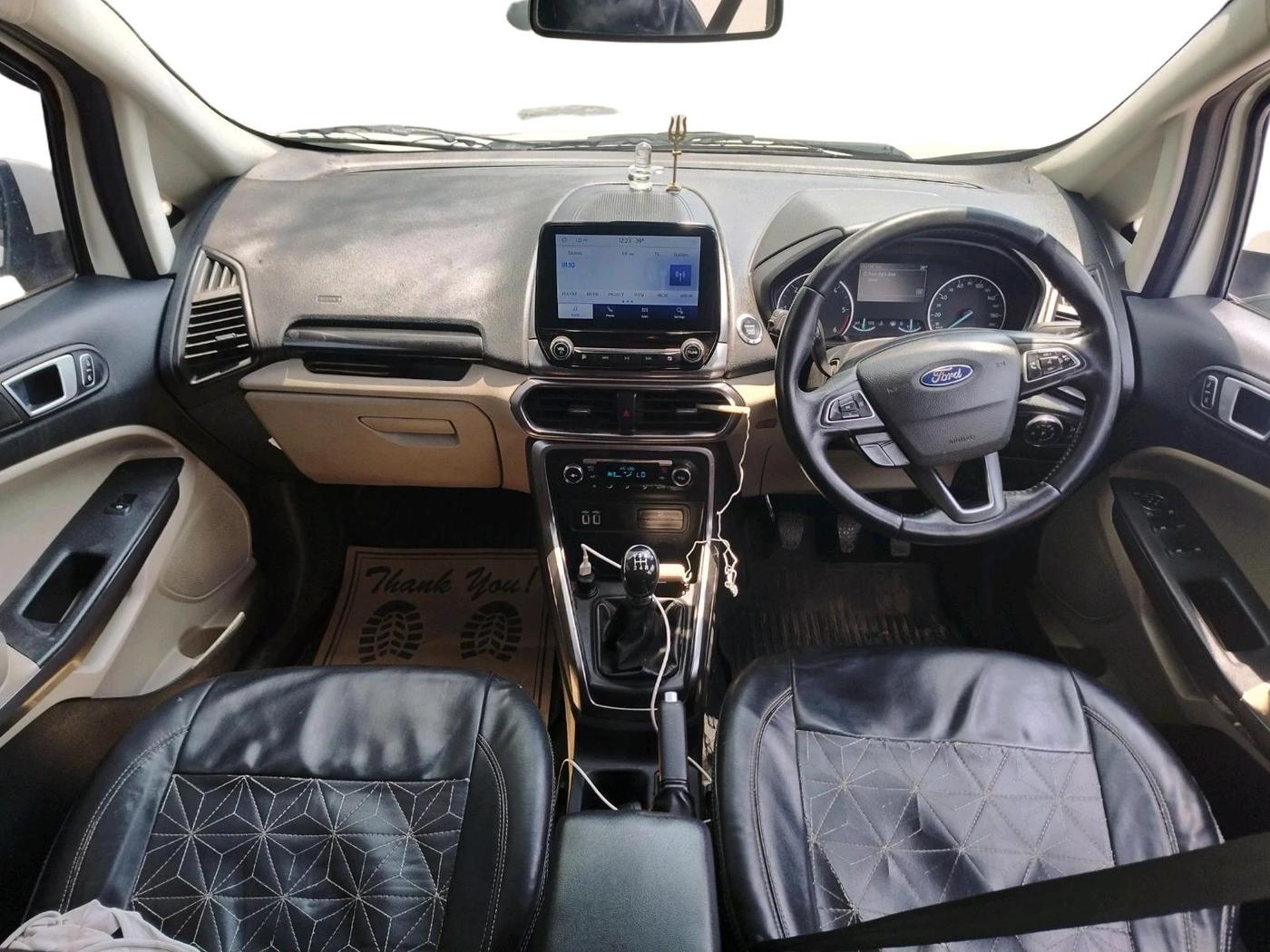 2021 Ford Ecosport TITANIUM + SE 1.5L DIESEL, Diesel, Manual, 1,10,165 km, interior