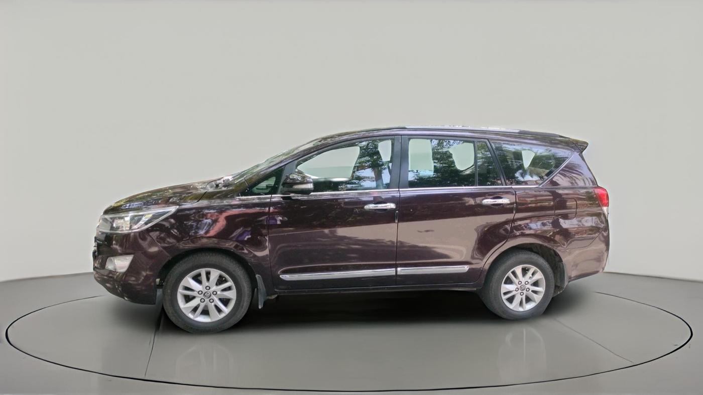 2017 Toyota Innova Crysta 2.8 GX AT 7 STR, Diesel, Automatic, 1,21,540 km, exterior