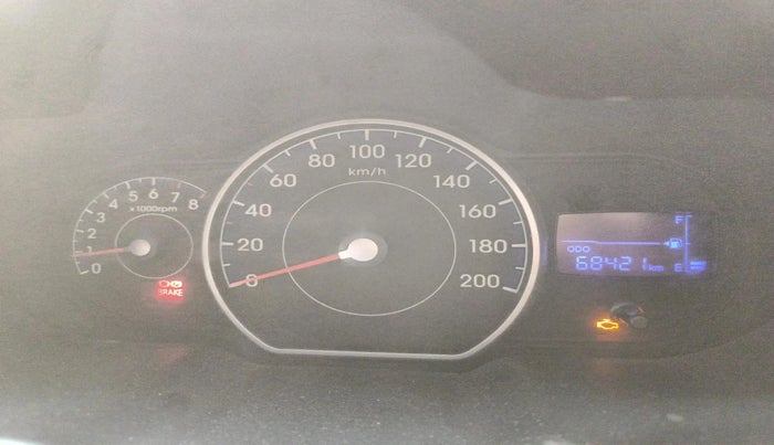 2013 Hyundai i10 MAGNA 1.2, CNG, Manual, 68,421 km, interior