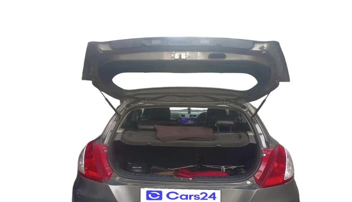 2017 Maruti Swift LXI (O), Petrol, Manual, 95,324 km, exterior