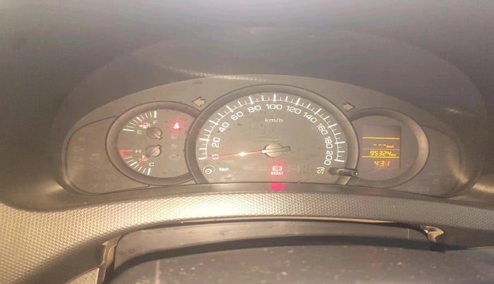 2017 Maruti Swift LXI (O), Petrol, Manual, 95,324 km, interior