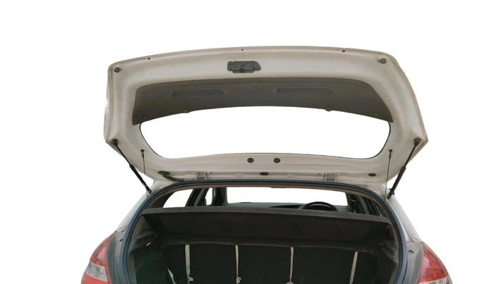 2011 Hyundai i20 MAGNA 1.2, Petrol, Manual, 1,31,289 km, exterior