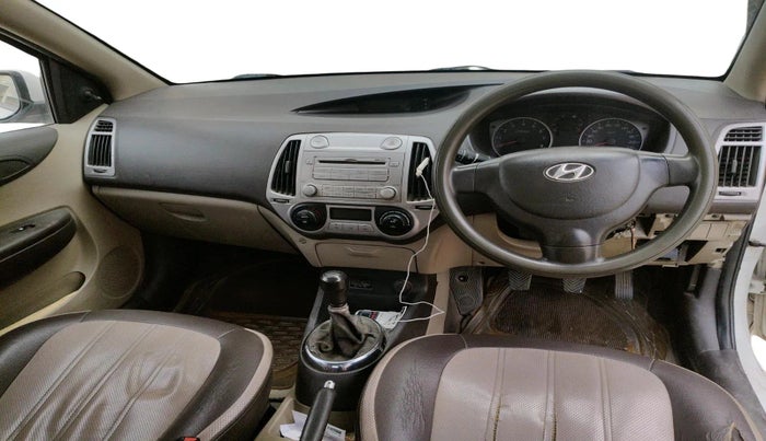 2011 Hyundai i20 MAGNA 1.2, Petrol, Manual, 1,31,289 km, interior