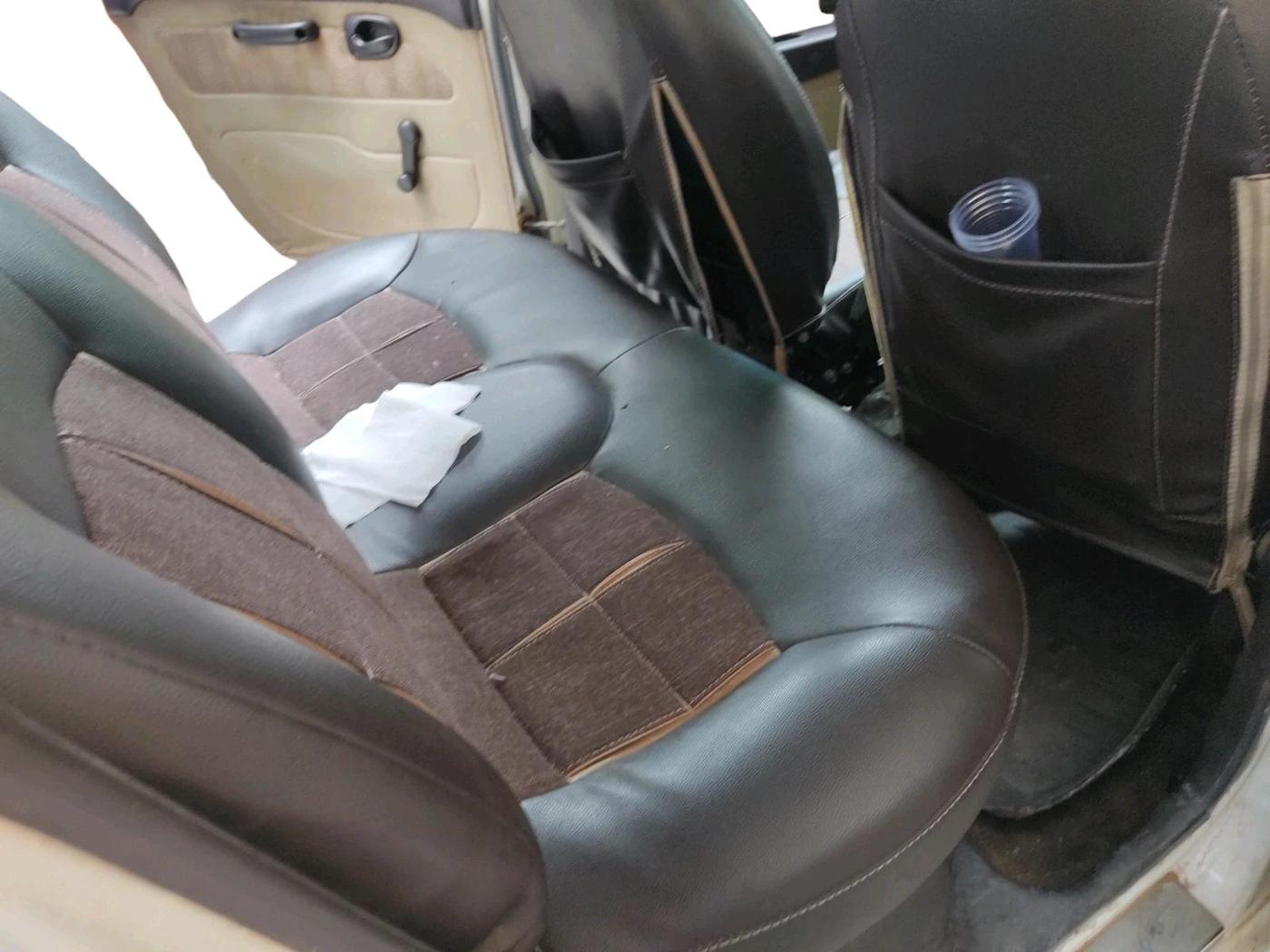 2011 Hyundai Santro Xing GLS, CNG, Manual, 1,56,068 km, interior