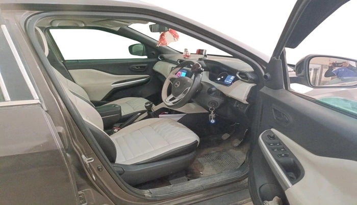 2023 Nissan MAGNITE XE, Petrol, Manual, 41,917 km, interior