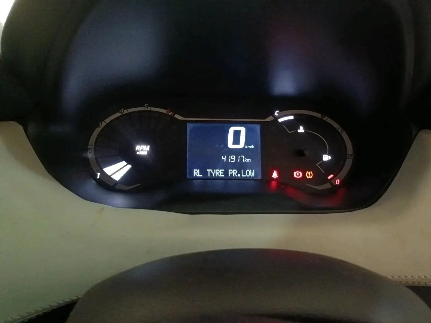 2023 Nissan MAGNITE XE, Petrol, Manual, 41,917 km, interior