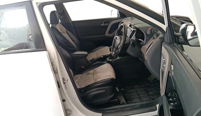 2016 Hyundai Creta SX PLUS 1.6 PETROL, Petrol, Manual, 1,92,417 km, interior