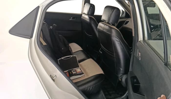2016 Hyundai Creta SX PLUS 1.6 PETROL, Petrol, Manual, 1,92,417 km, interior