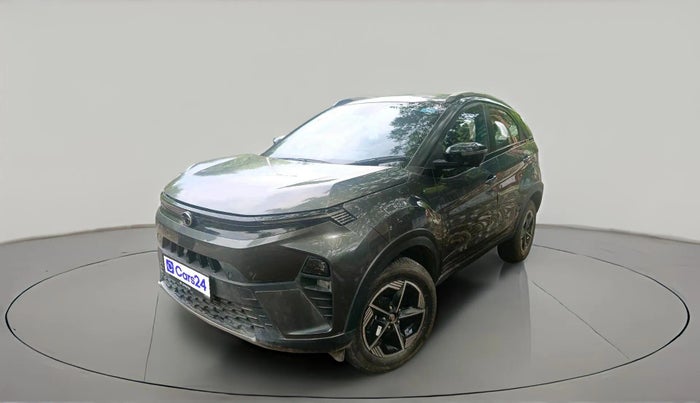 2024 Tata NEXON FEARLESS + SUNROOF DCA DUAL TONE 1.2 PETROL, Petrol, Automatic, 3,700 km, exterior