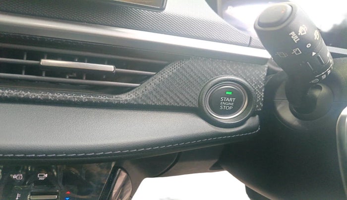 2024 Tata NEXON FEARLESS + SUNROOF DCA DUAL TONE 1.2 PETROL, Petrol, Automatic, 3,700 km, interior